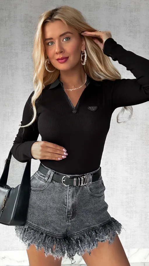 Szorty jeansowe z czarnym paskiem BLACK JEANS elastyczne - P422A