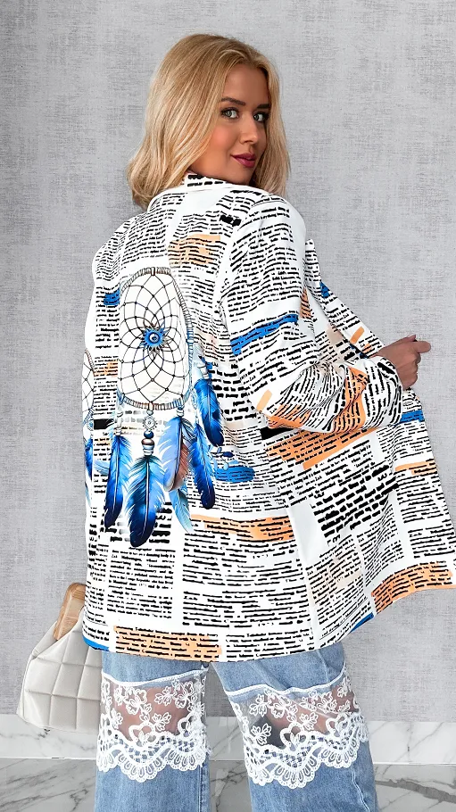 Modna biała marynarka OVERSIZE z motywem łapacza snów - P345