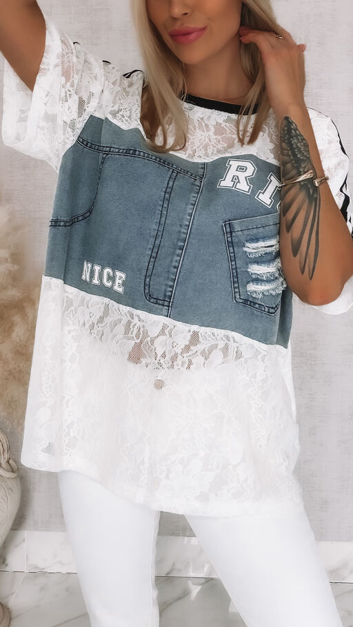 Luźna bluzka z białej koronki z jeansowym dekoltem ONE SIZE - R811