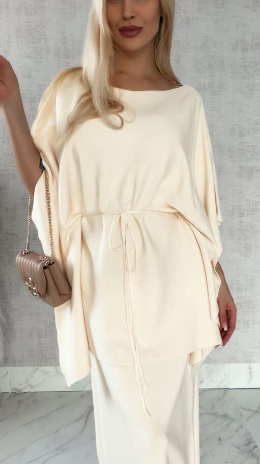 Elegancki dzianinowy komplet tunika + spódnica ONE SIZE jasno beżowy - R315B