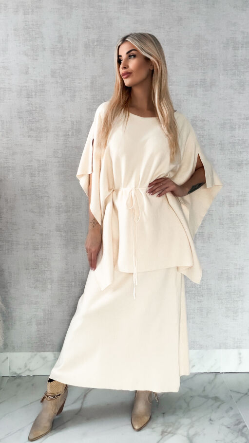 Elegancki dzianinowy komplet tunika + spódnica ONE SIZE jasno beżowy - R315B