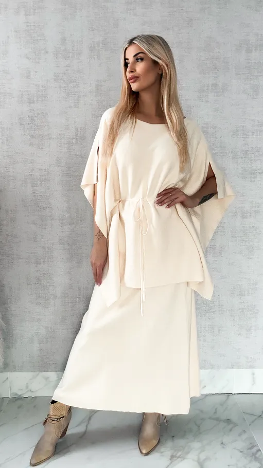 Elegancki dzianinowy komplet tunika + spódnica ONE SIZE jasno beżowy - R315B