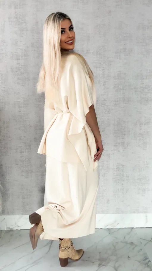 Elegancki dzianinowy komplet tunika + spódnica ONE SIZE jasno beżowy - R315B