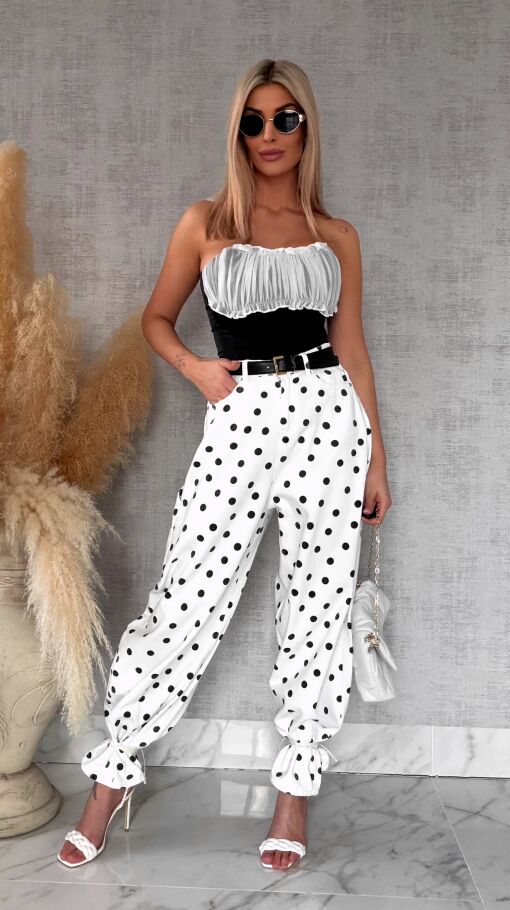 Oryginalne białe spodnie jeansowe typu BALLOON w czarne grochy - R713