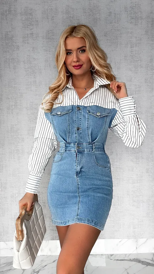 Elastyczna jeansowa sukienka łączona z koszulą w paski - P381