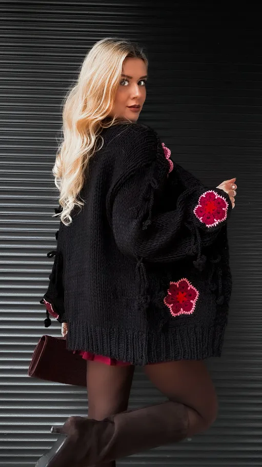 Oryginalny gruby kardigan w kwiaty ONE SIZE czarny - R375