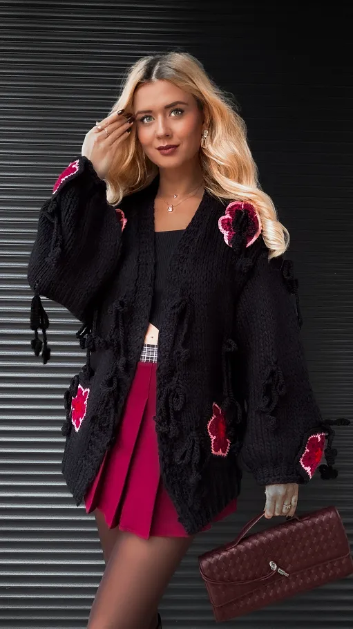 Oryginalny gruby kardigan w kwiaty ONE SIZE czarny - R375