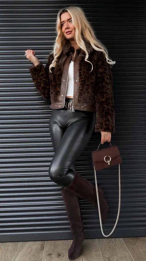 Świetne jesienne futerko w panterkę - R327