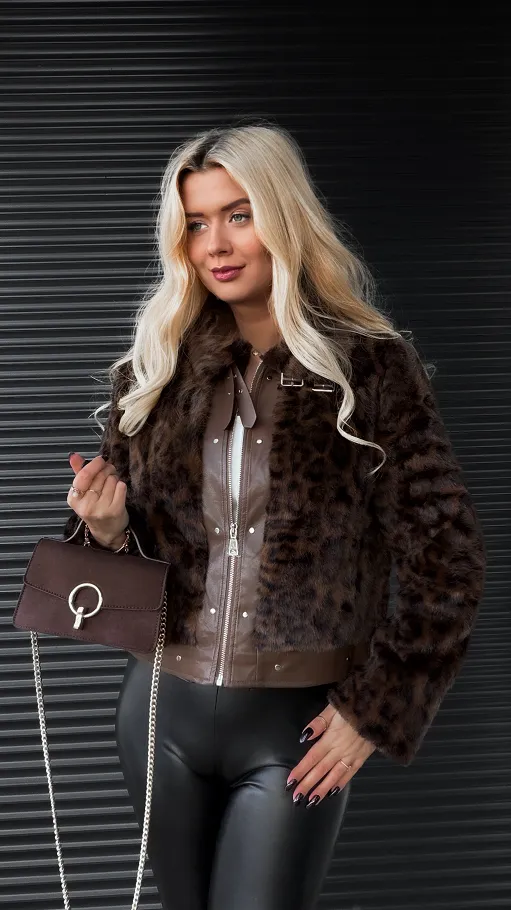 Świetne jesienne futerko w panterkę - R327