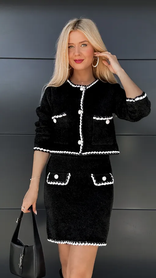 Jesienny elegancki komplet marynarka + spódnica ONE SIZE czarny - P980