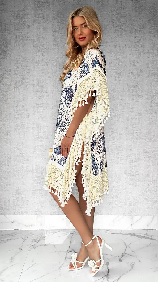 Plażowa BOHO sukienka w niebieskie wzory i złote dodatki ONE SIZE - P702A