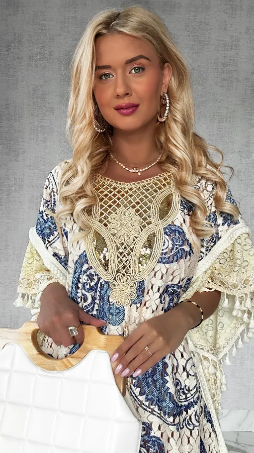 Plażowa BOHO sukienka w niebieskie wzory i złote dodatki ONE SIZE - P702A