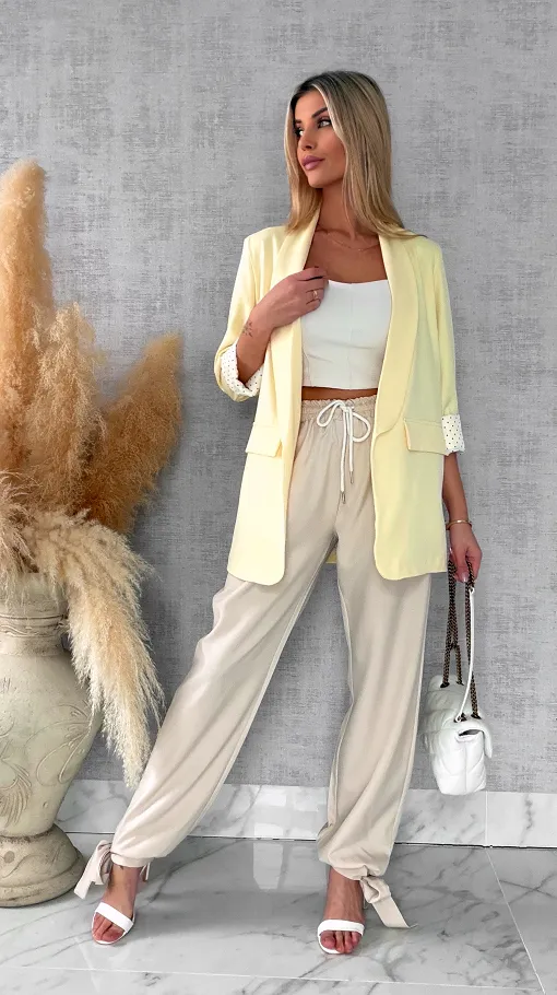 Elegancka wiosenna marynarka z podszewką w groszki CYTRYNOWA one size - R670D