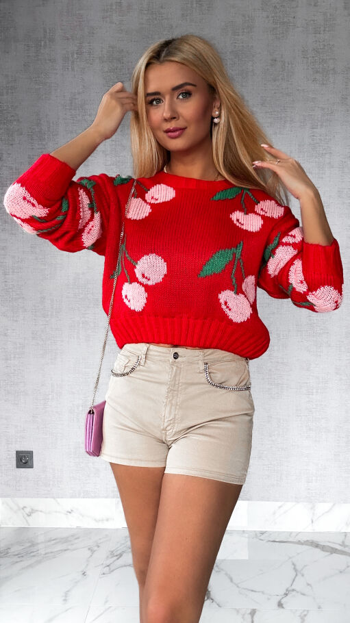 Krótki czerwony sweter w luźnym rozmiarze OVERSIZE w wiśnie - P154