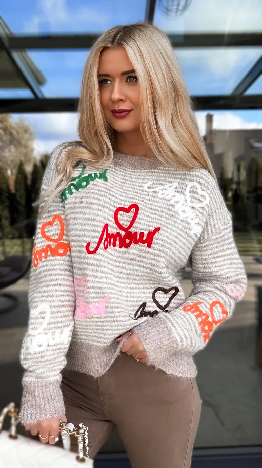 Jesienny sweter w paski AMOUR one size - R184