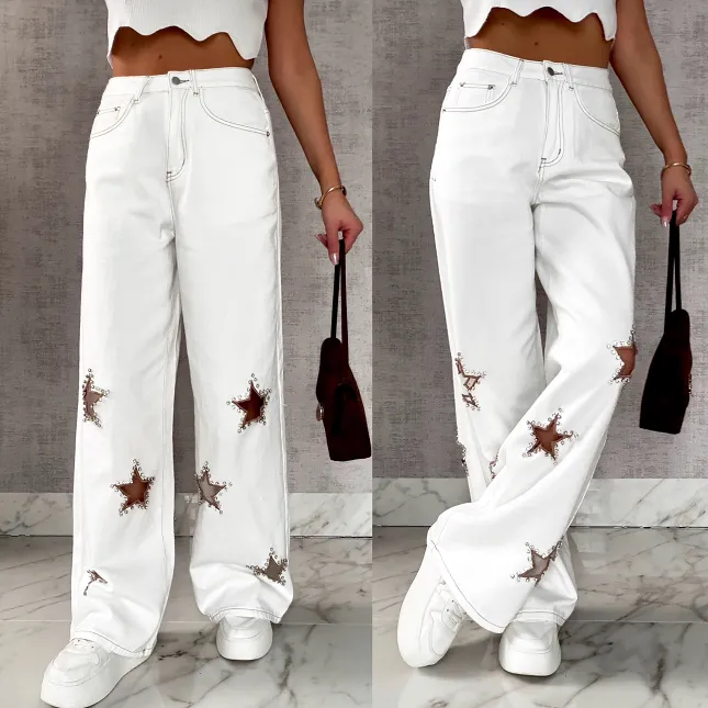 Oryginalne elastyczne jeansy z haftowanymi gwiazdkami BIAŁE - R635