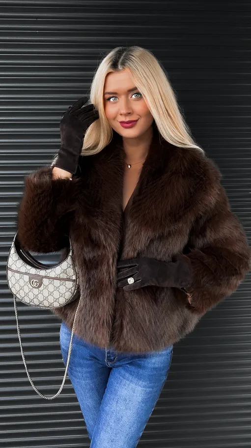 Piękne brązowe futerko imitacja JENOTA - R319A