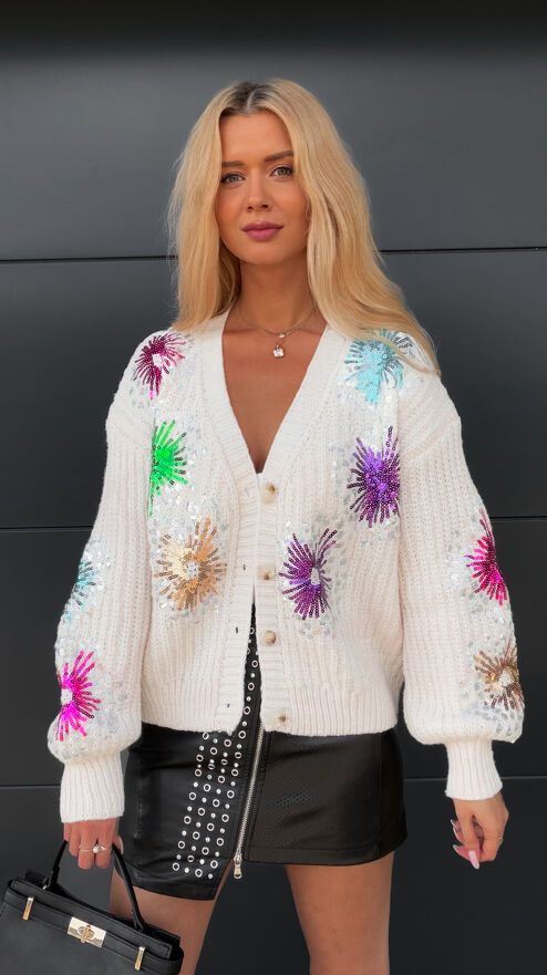 Sweter ECRU z guzikami zdobiony kolorowymi cekinami ONE SIZE - S383A
