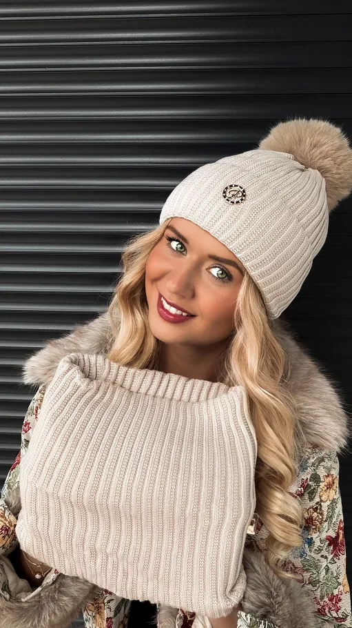 Beżowy komplet zimowy czapka + komin Produkt Polski - R293