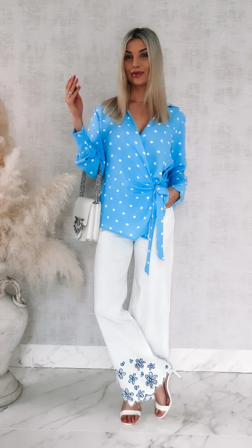 Wiosenna kopertowa bluzka w grochy ONE SIZE blue - R898