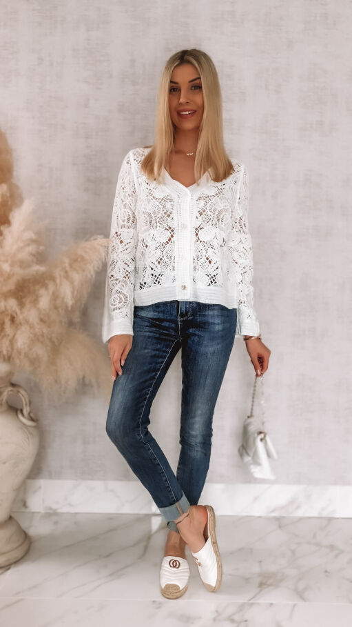 Ażurowy szydełkowy sweter na guziki ONE SIZE white - R920