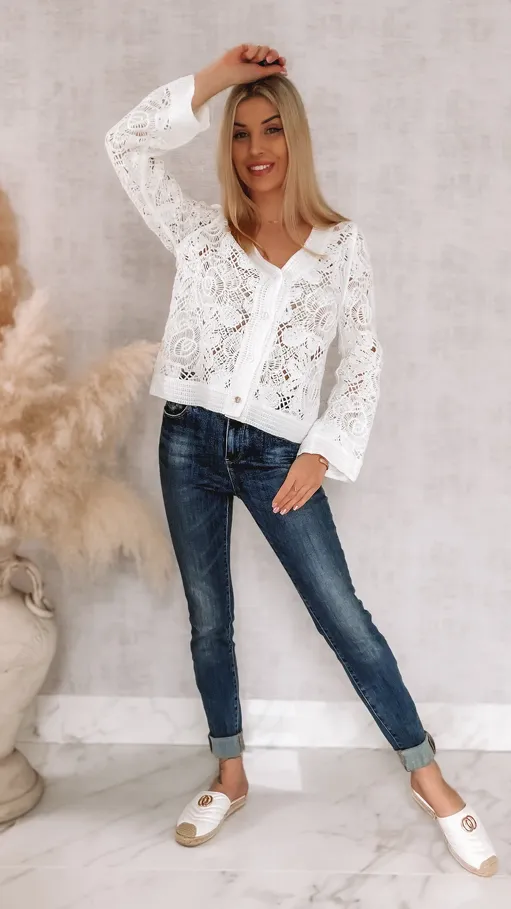 Ażurowy szydełkowy sweter na guziki ONE SIZE white - R920