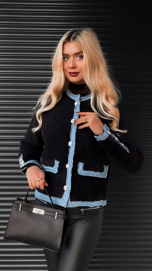 Ciepła marynarka wykończona jeansowymi dodatkami ONE SIZE czarna - R349A