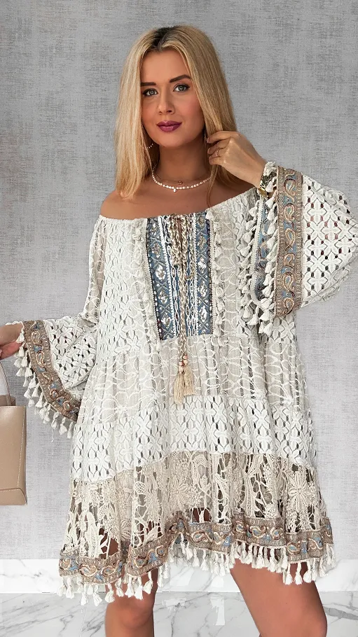Modna beżowa BOHO sukienka z niebieskimi dodatkami ONE SIZE - P689a