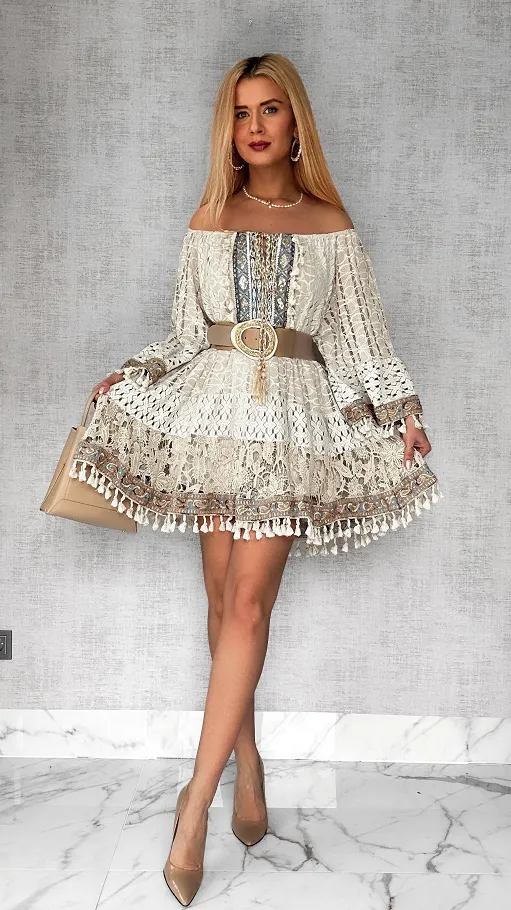 Modna beżowa BOHO sukienka z niebieskimi dodatkami ONE SIZE - P689a