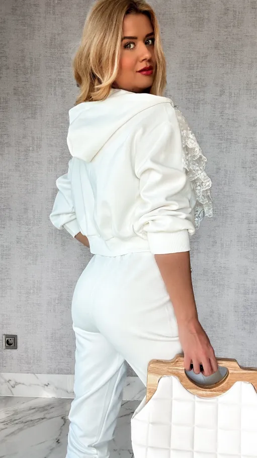 Bawełniany BIAŁY komplet dresowy zdobiony srebrnymi dodatkami - P168A