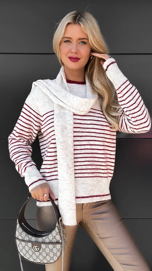 Klasyczny sweter w bordowe paski z szalikiem ONE SIZE - R096