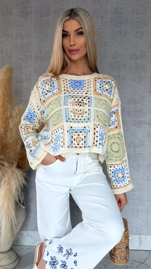 Wiosenny ażurowy sweterek w szydełkowym stylu SELEDYNOWY z niebieskim - R690D