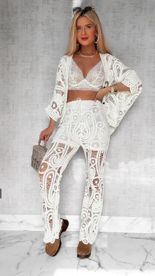 Szydełkowe bawełniane spodnie w kolorze BIAŁYM one size - P684B