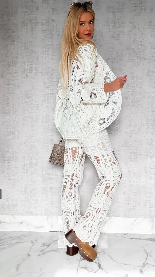 Szydełkowe bawełniane spodnie w kolorze BIAŁYM one size - P684B