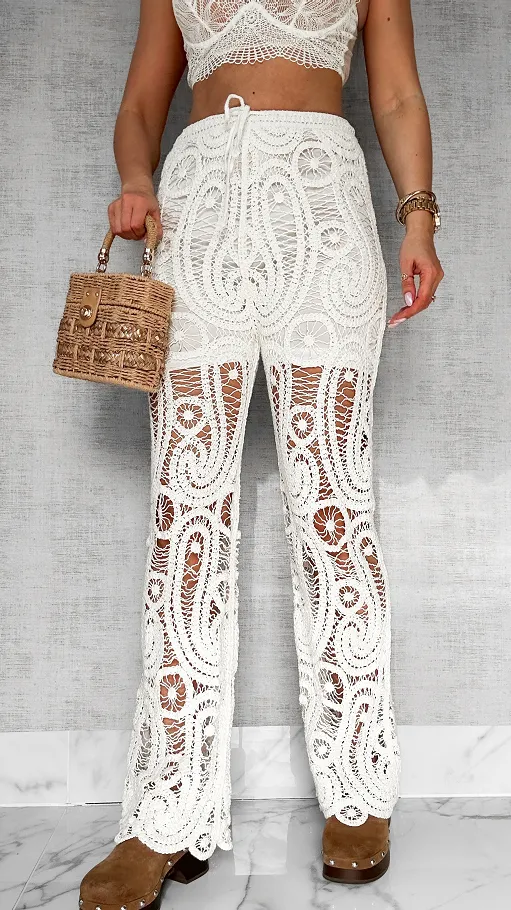 Szydełkowe bawełniane spodnie w kolorze BIAŁYM one size - P684B