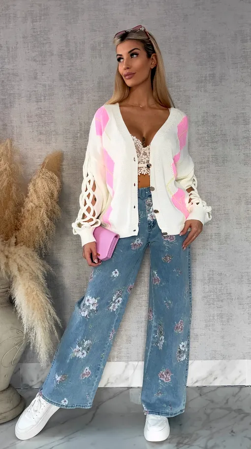 Wiosenny sweter z ażurowymi rękawkami ECRU - R665B