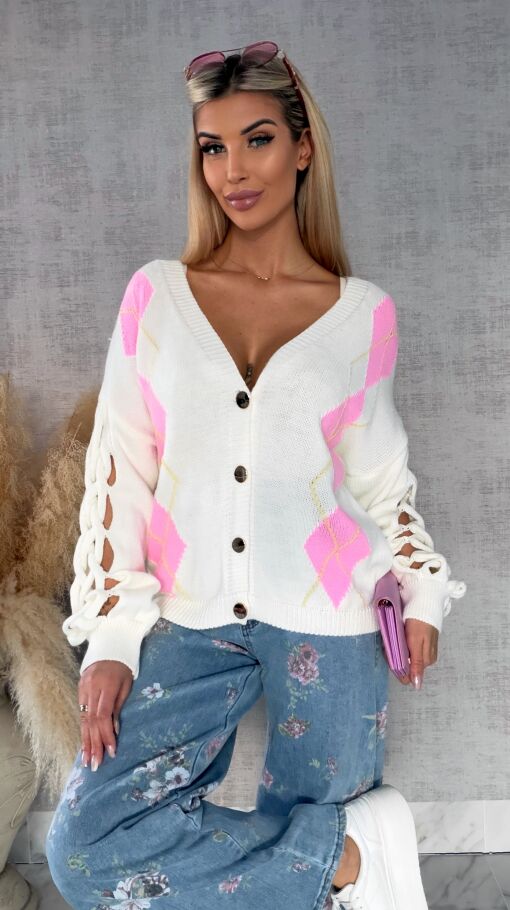 Wiosenny sweter z ażurowymi rękawkami ECRU - R665B