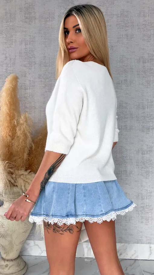 Lekki klasyczny sweter na wiosnę w serek ECRU - R663