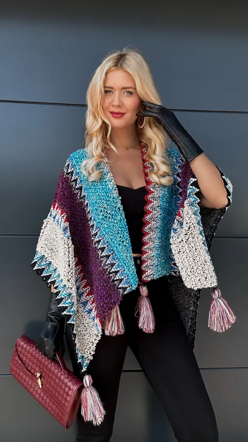 Modne PONCZO z pomponami turkusowo-fioletowe ONE SIZE - P949A