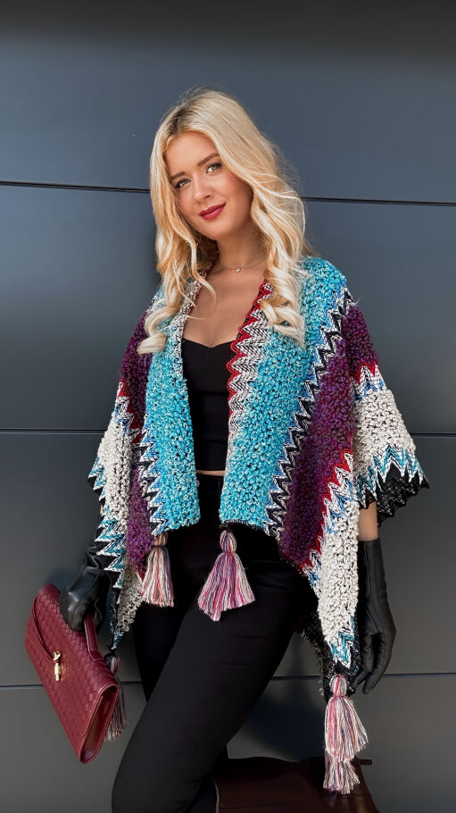 Modne PONCZO z pomponami turkusowo-fioletowe ONE SIZE - P949A