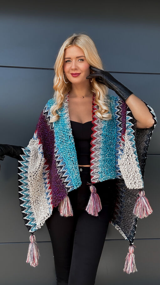 Modne PONCZO z pomponami turkusowo-fioletowe ONE SIZE - P949A