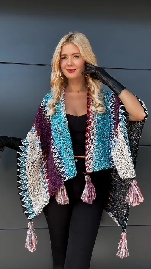 Modne PONCZO z pomponami turkusowo-fioletowe ONE SIZE - P949A