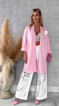 Elegancka narzutka z kwiatem ONE SIZE różowa - R555