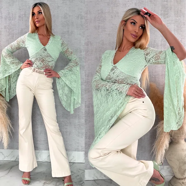 Miętowa koronkowa bluzka w szpic z dzwonkami ONE SIZE - R683A