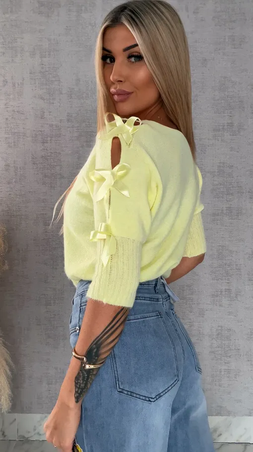 Oryginalny wiosenny sweter z krótkim rękawem i kokardkami CYTRYNOWY - R664