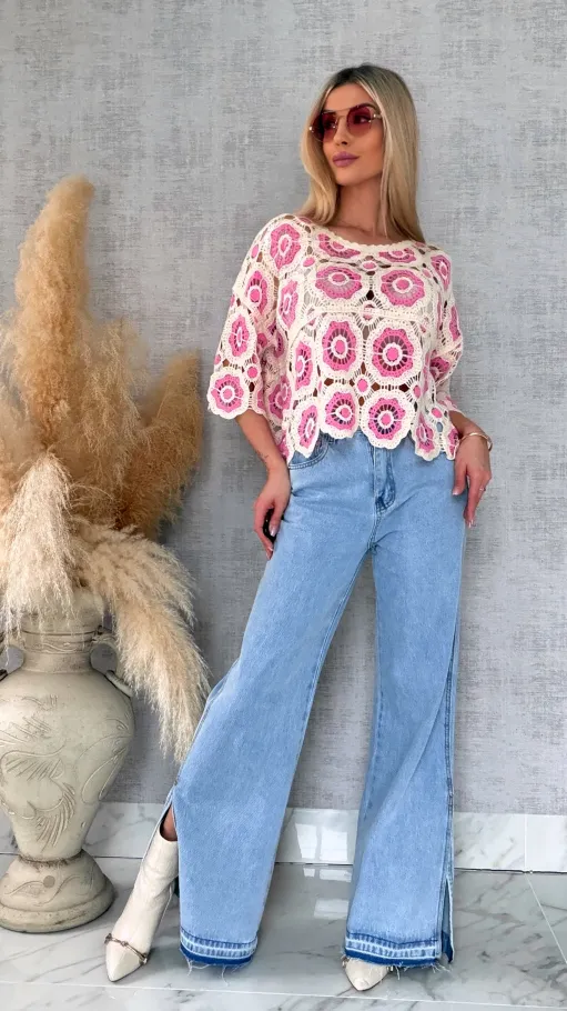 Lekki ażurowy sweterek w szydełkowym stylu PINK - R691A