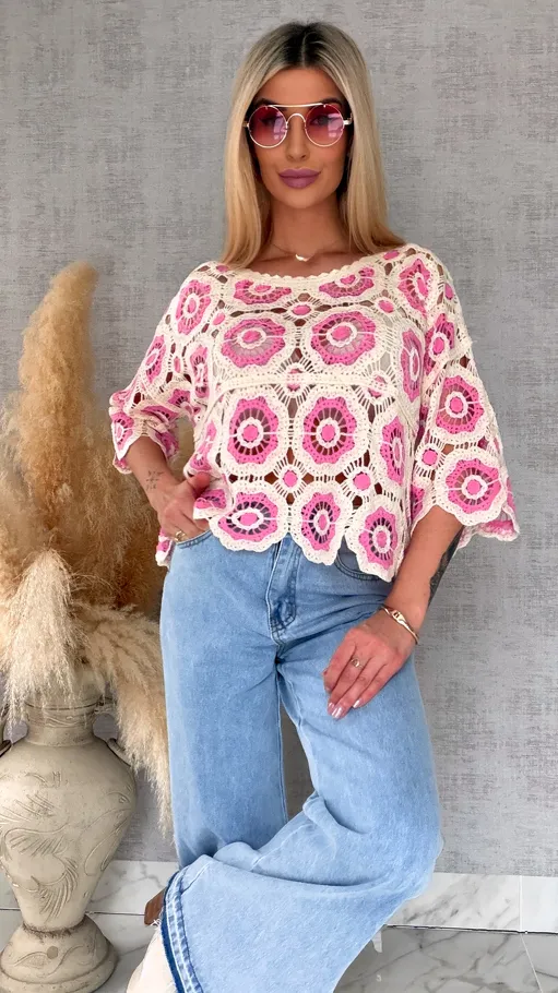 Lekki ażurowy sweterek w szydełkowym stylu PINK - R691A