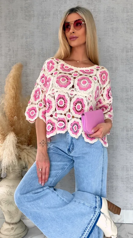 Lekki ażurowy sweterek w szydełkowym stylu PINK - R691A