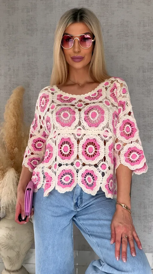 Lekki ażurowy sweterek w szydełkowym stylu PINK - R691A