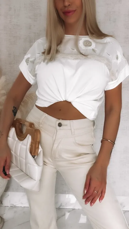 Elegancka bawełniana bluzka z ozdobnym dekoltem ONE SIZE t-shirt - R809